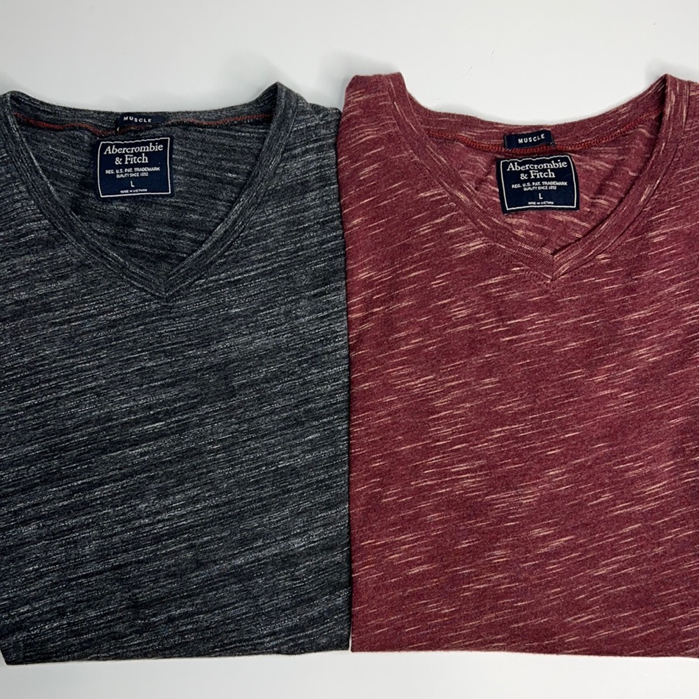 2 Abercrombie & Fitch Men’s Muscle Short Sleeve V-Neck T-Shirts Size Large
